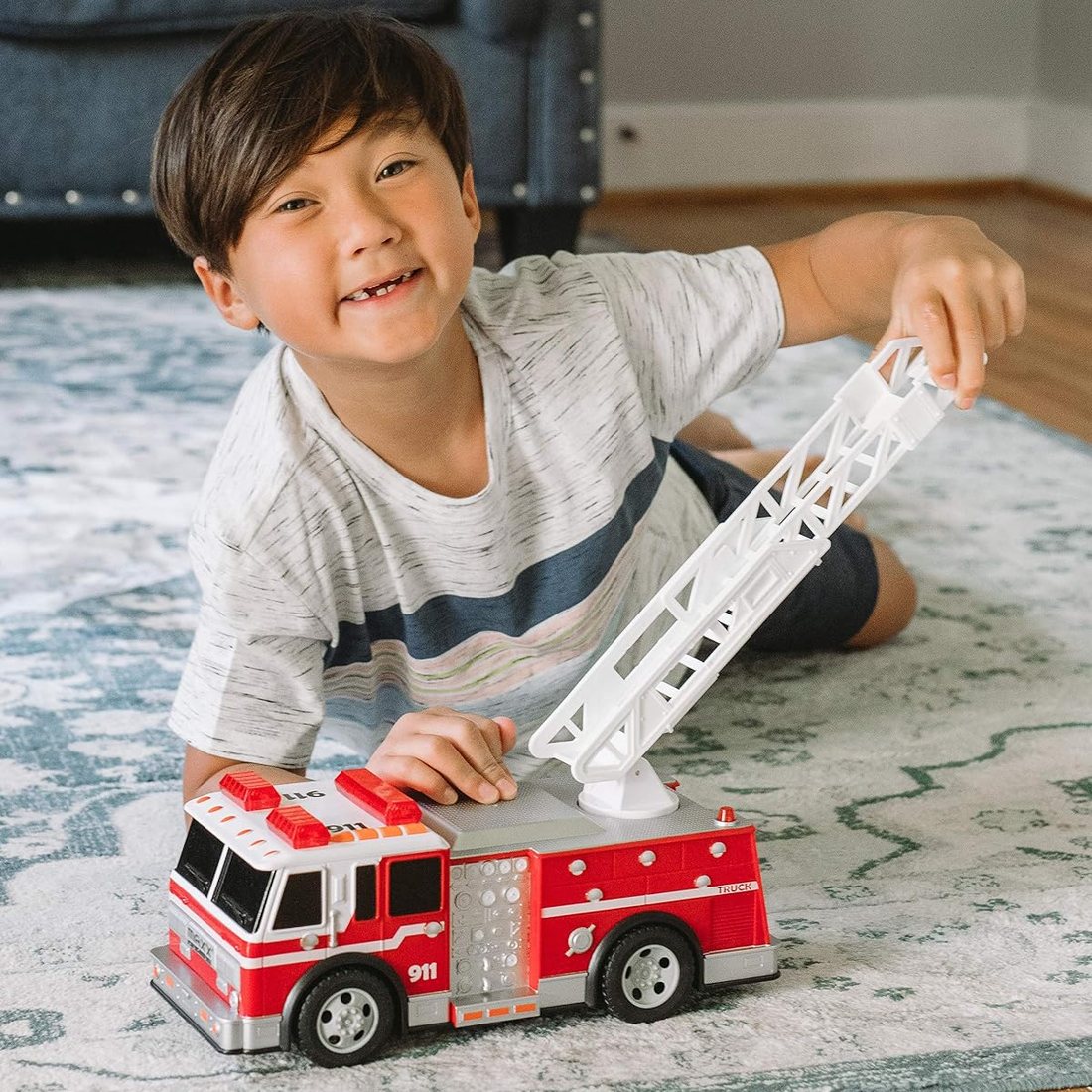 Fire Truck — view 5